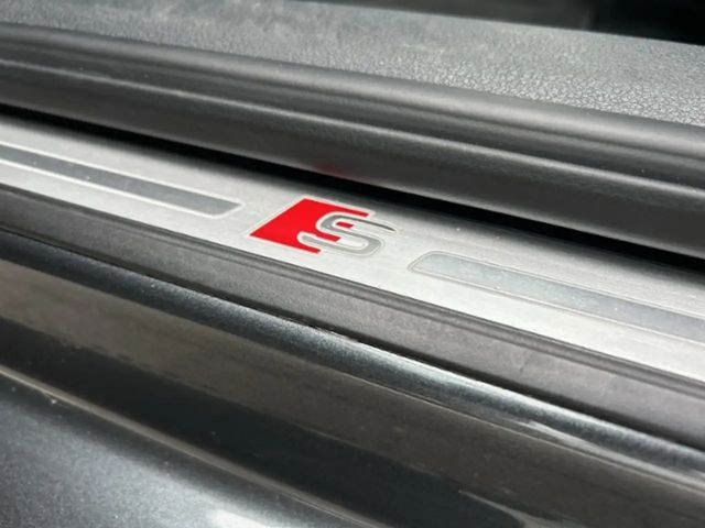 Audi A4 50 TDI Avant Quattro S-Line