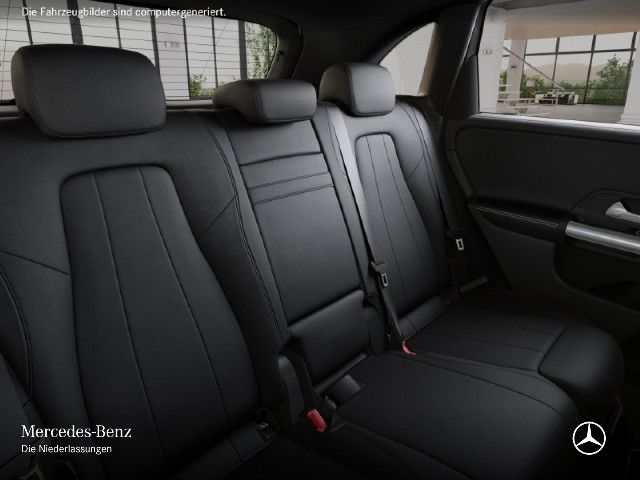 Mercedes-Benz B 200 Sedan