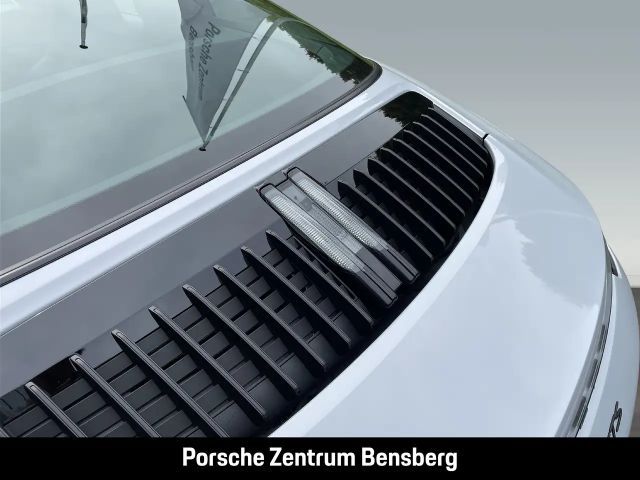 Porsche 992 4 Cabrio GTS Targa