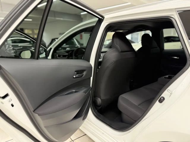 Toyota Corolla Hybride Team D