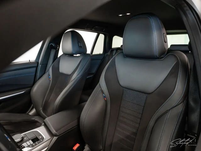 BMW 320 320e M-Sport xDrive