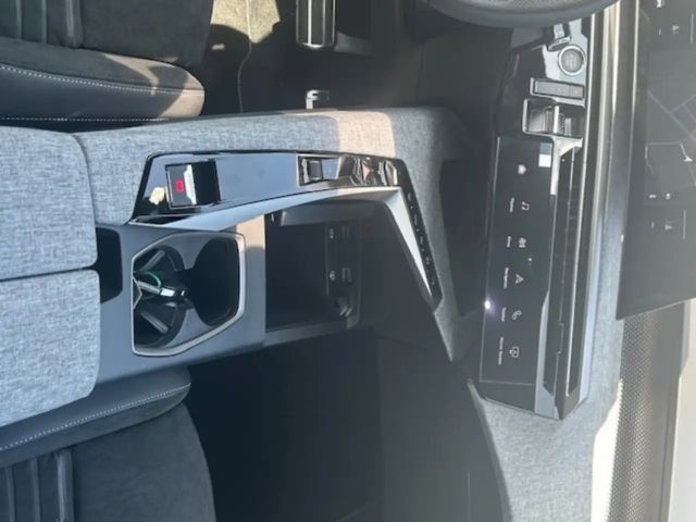 Peugeot E-5008 GT-Line