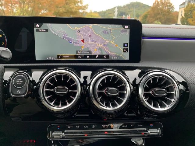 Mercedes-Benz CLA 200 AMG Line Sedan