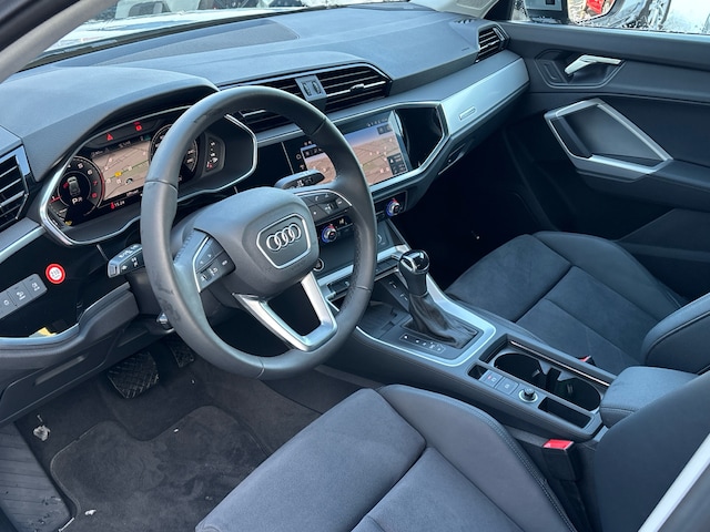 Audi Q3 35 TFSI S-Tronic