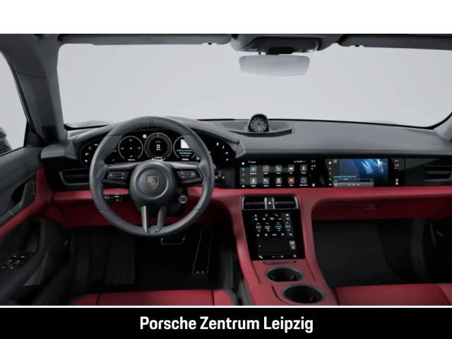 Porsche Taycan Turbo