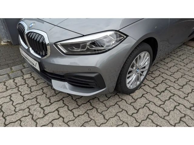 BMW 118 118i Sedan