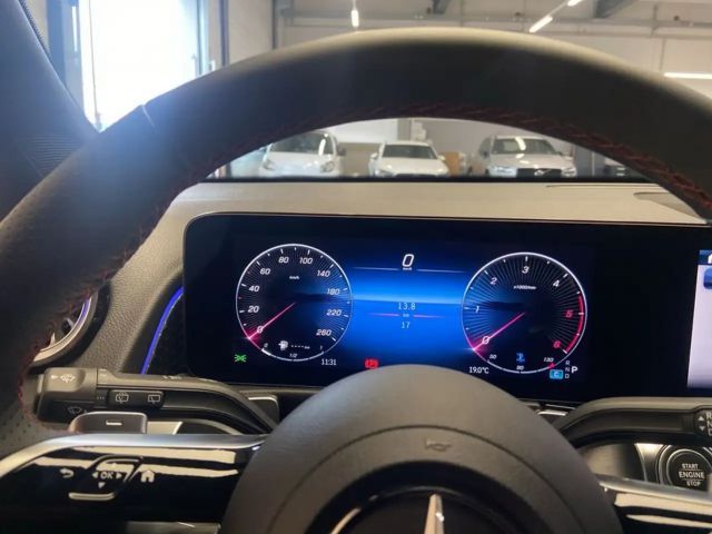 Mercedes-Benz GLB 200 GLB