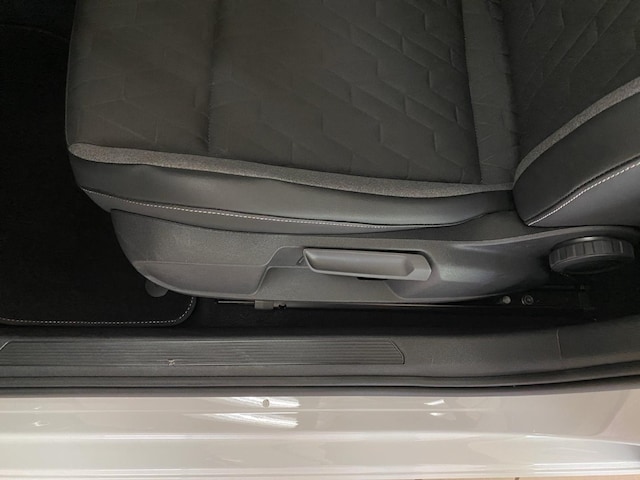 Volkswagen Golf 1.5 TSI BMT Golf VIII