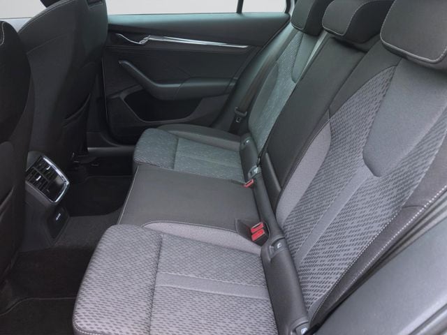 Skoda Octavia 2.0 TDI Combi Style Style