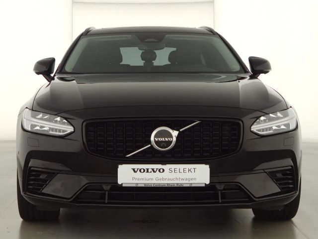 Volvo V90 AWD Dark Plus T8