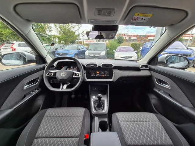 MG ZS Standard range