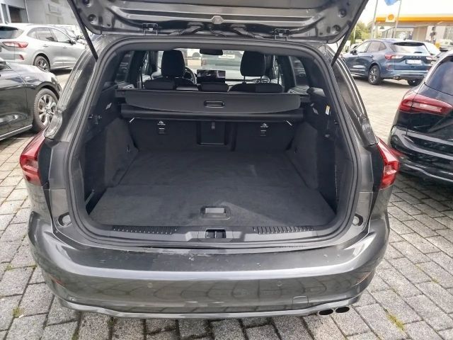 Ford Focus ST Line Wagon