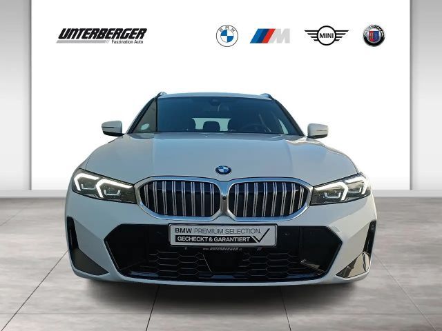 BMW 320 320d M-Sport Touring xDrive