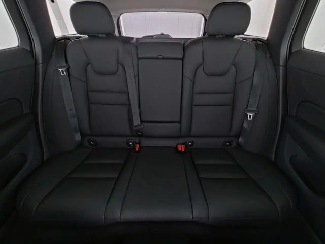 Volvo V60 Cross Country AWD Plus