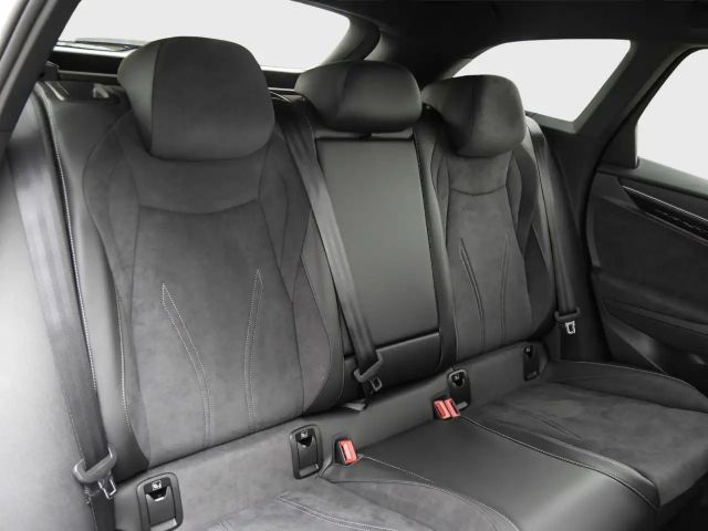 Volkswagen ID.7 Pro Tourer