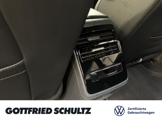 Volkswagen ID.7 Pro Style Tourer