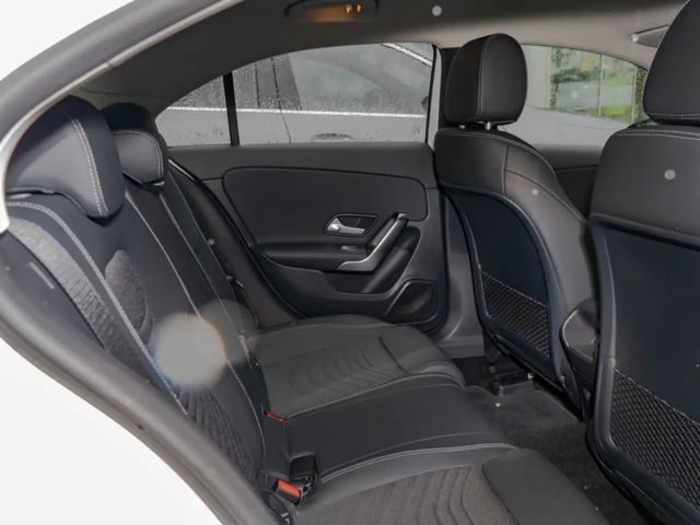 Mercedes-Benz A 200 Progressive