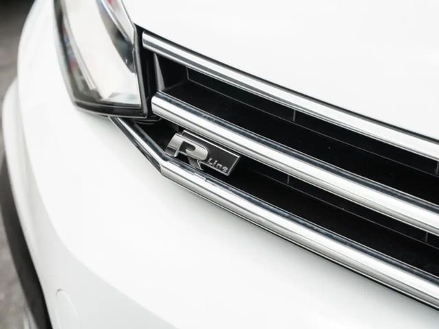 Volkswagen Touran DSG R-Line