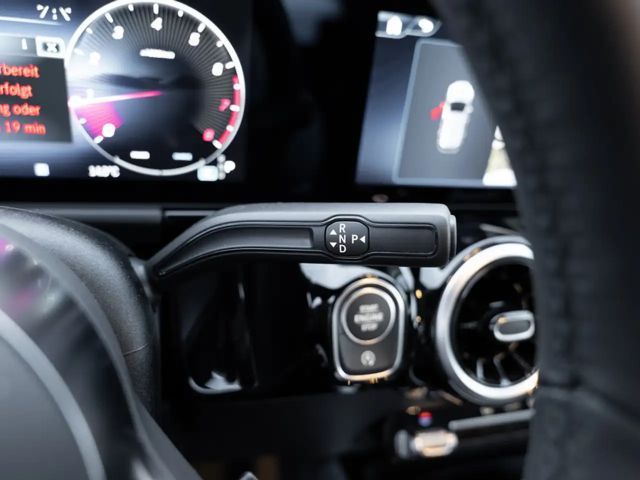 Mercedes-Benz B 180 Progressive