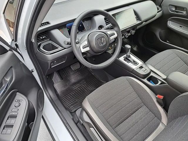 Honda Jazz Advance Hybrid i-MMD