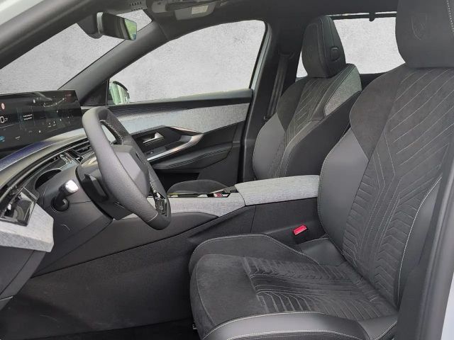 Peugeot E-5008 GT-Line