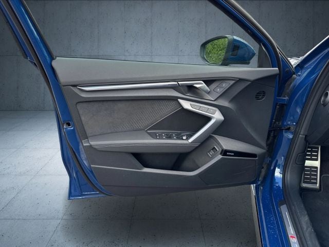 Audi S3 Quattro S-Tronic Sedan