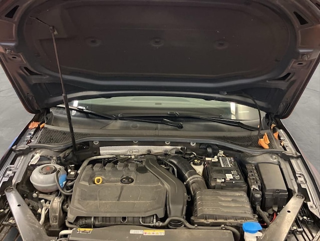 Volkswagen Passat 1.5 TSI Business Variant