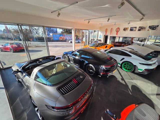 Porsche 992 4 Cabrio S Targa