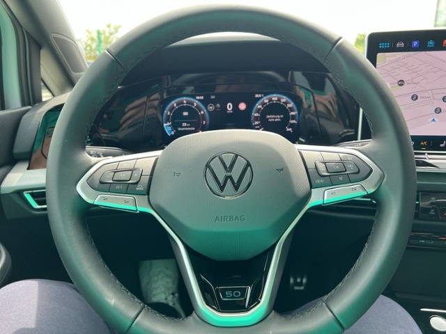 Volkswagen Golf 1.5 TSI Golf VIII Plus Style