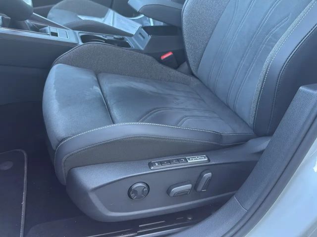 Volkswagen Golf Business Variant