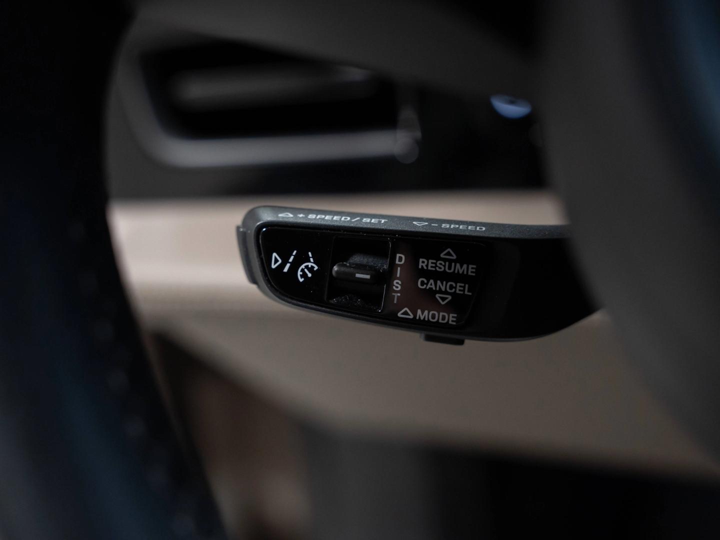 Porsche Taycan 4 Cross Turismo