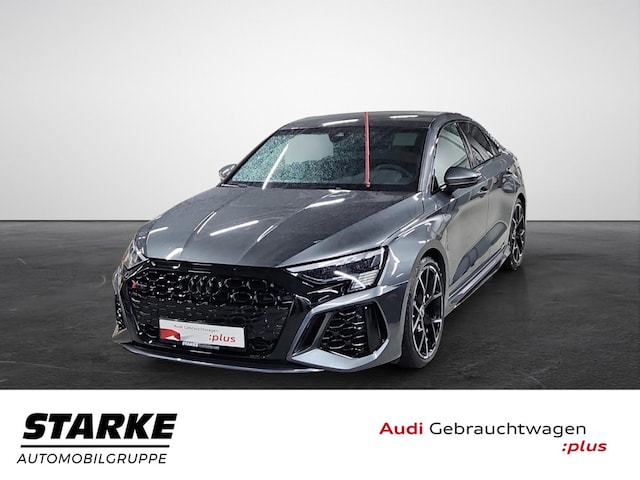 Audi RS3 Quattro S-Tronic Sedan