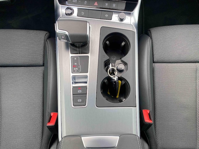 Audi A6 40 TDI Avant S-Line S-Tronic