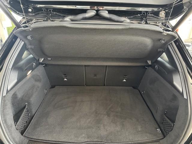 Mercedes-Benz B 200 Progressive Sedan