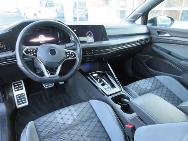 Volkswagen Golf 2.0 TSI DSG IQ.Drive R-Line