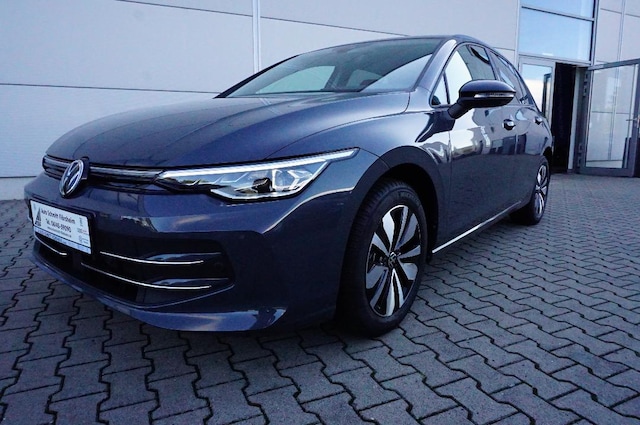 Volkswagen Golf 1.5 TSI DSG