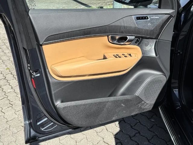 Volvo XC90 AWD Dark Ultimate