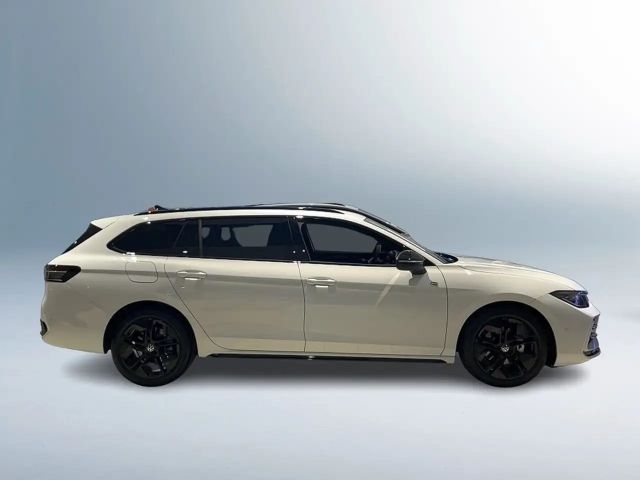 Volkswagen Passat DSG IQ.Drive R-Line Variant