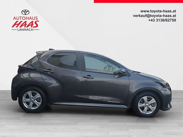 Toyota Yaris Active Hybride VVT-i