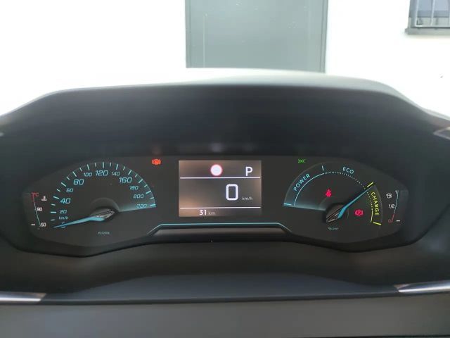 Peugeot 2008 Hybrid Style