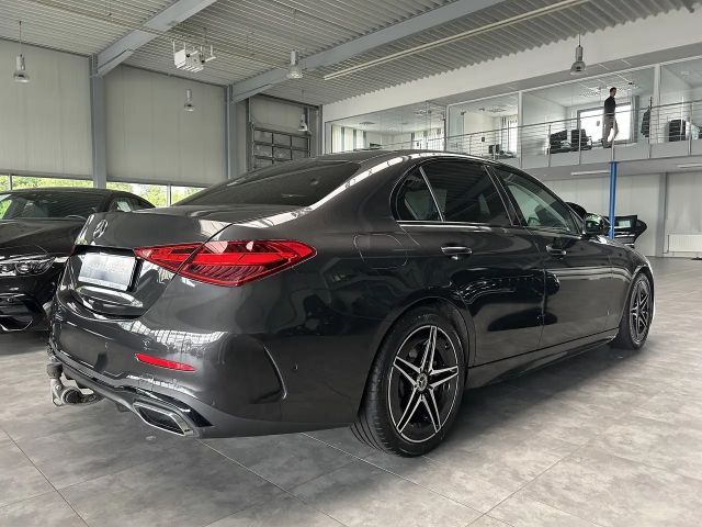 Mercedes-Benz C 300 AMG Line C 300 d Sedan
