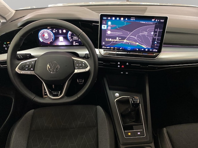 Volkswagen Golf 1.5 TSI BMT Golf VIII