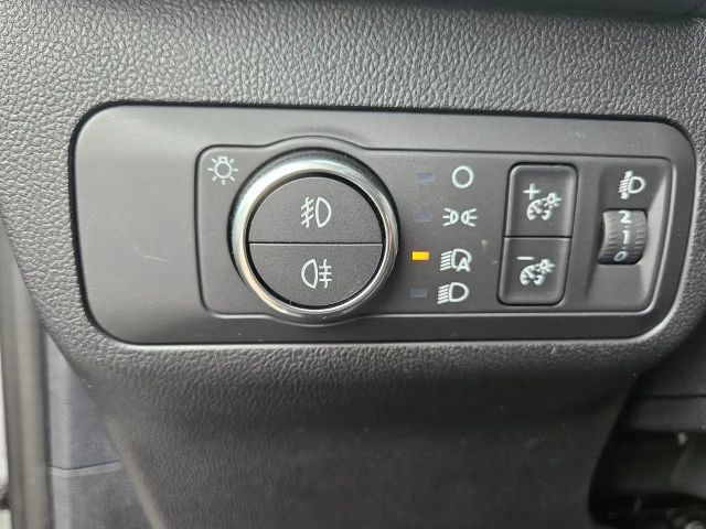 Ford Kuga Cool & Connect