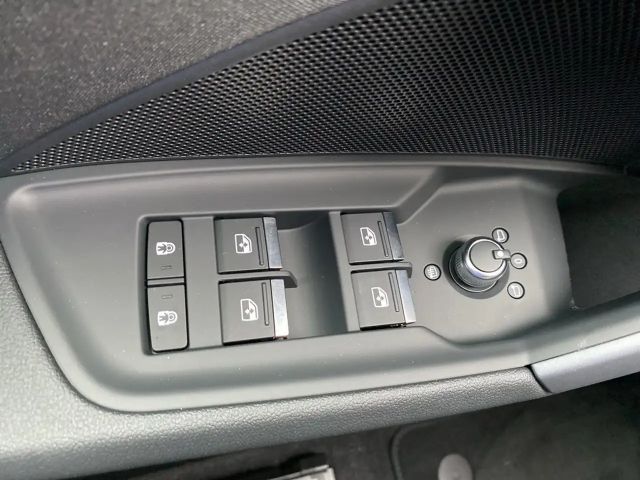 Audi A3 30 TFSI Sedan Sportback