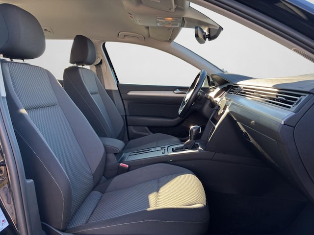 Volkswagen Passat 1.5 TSI Business DSG Variant