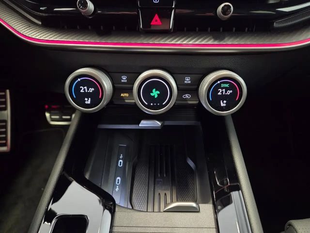 Skoda Superb Sportline iV