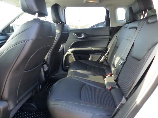 Jeep Compass Altitude