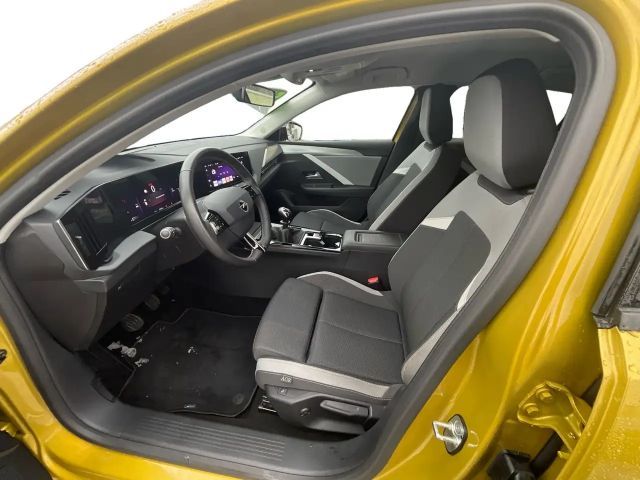 Opel Astra 1.2 Turbo Enjoy Turbo