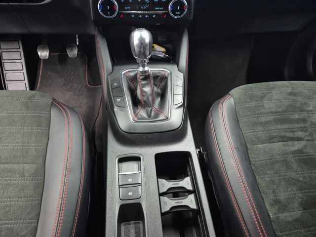 Ford Kuga ST Line X