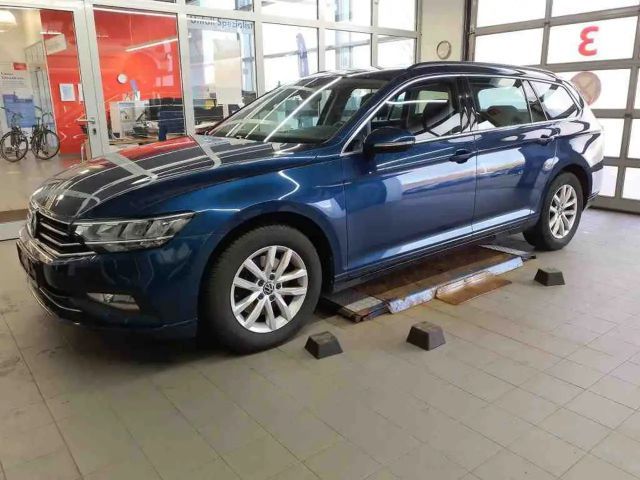 Volkswagen Passat Business DSG Variant